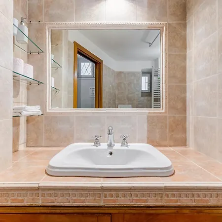Centro Trastevere Loft In 아파트